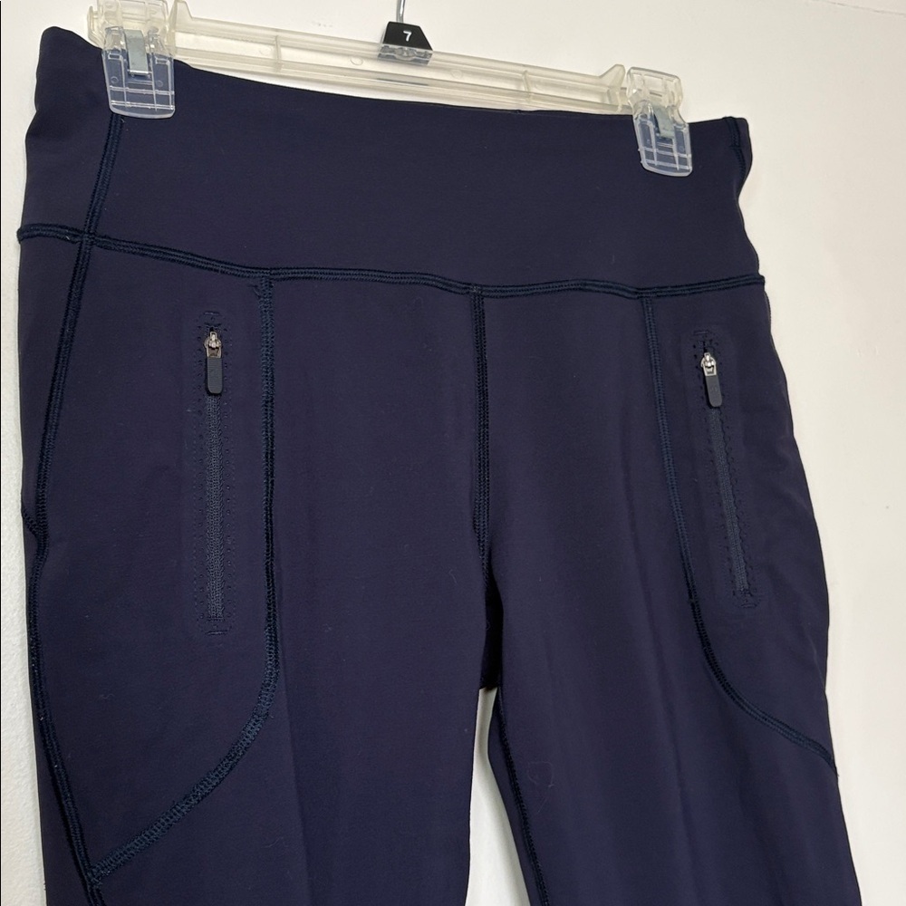 Lululemon Invigorate 7/8 Tight Midnight Navy size 8 - Picture 7 of 9
